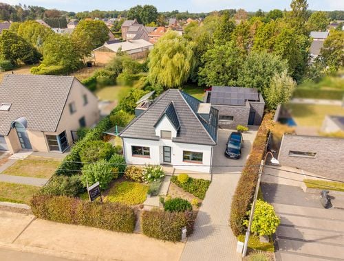                                        Maison à vendre à Tessenderlo, € 549.000
