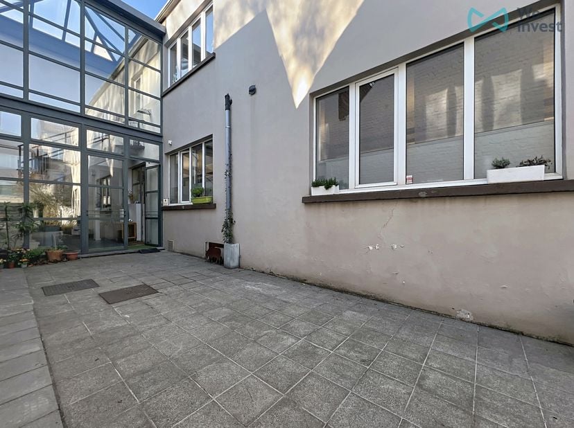 Kantoor / Atelier te huur in Schaarbeek – ±150 m² – €2.000/maand<br />