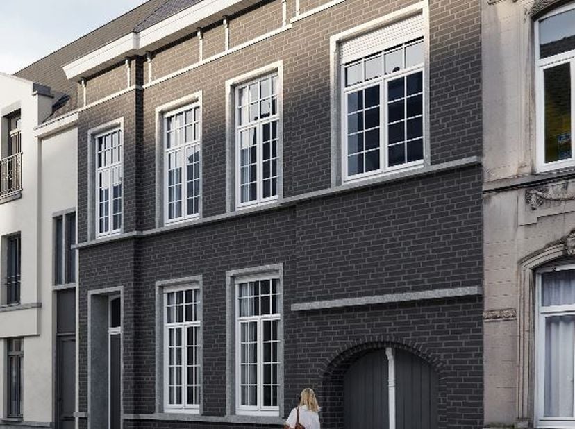 Huis te koop in st hubrechtsstraat 29a,
                    8800 Roeselare