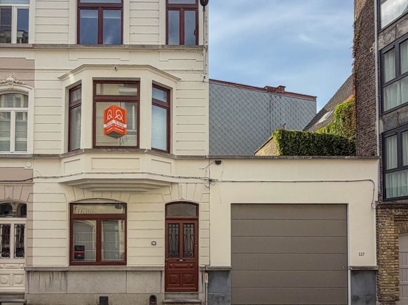Huis te huur in Désiré Van Monckhovenstraat 115-117,
                    9000 Gent