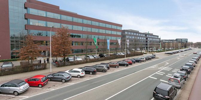 Bien professionnel à louer à 2600 Berchem
