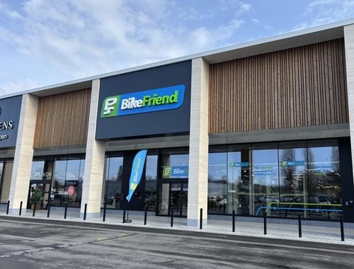                                         Kleine winkel te huur in Schoten, € 12.700
