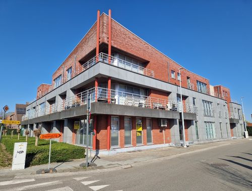                                         Espace de bureaux à vendre à Sint-Gillis-Bij-Dendermonde, € 279.000
