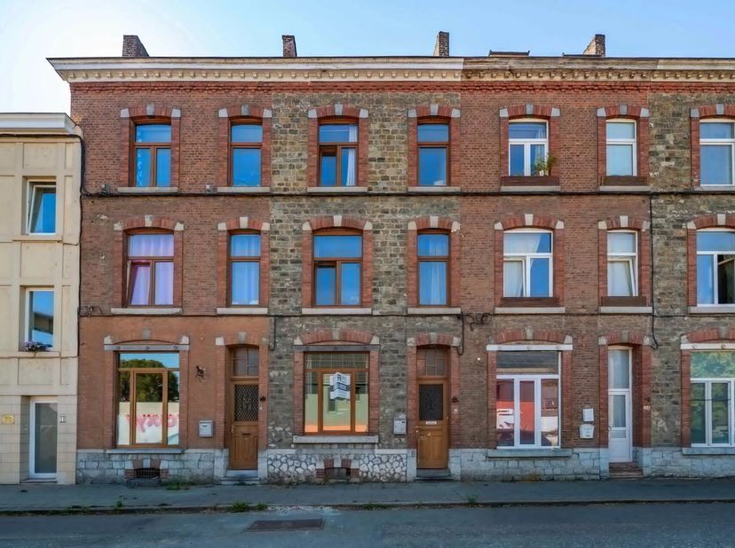 Huis te koop in ,
                    5500 Dinant