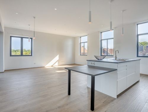                                         Appartement te huur in Sint-Pieters-Rode, € 995
