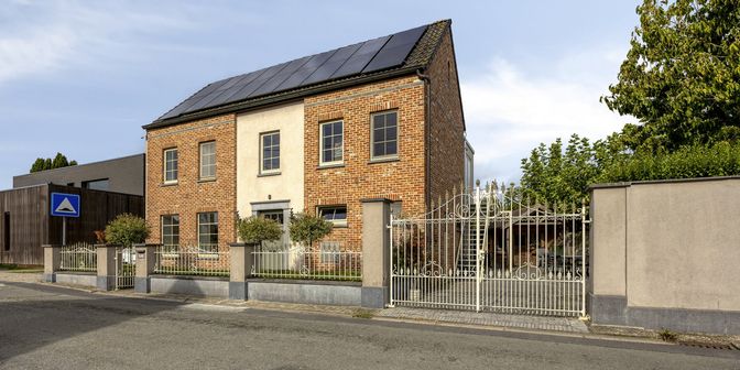 Huis te koop in Land van Aalststraat 1, 9310 Moorsel