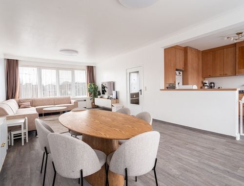                                         Appartement te koop in Hoboken, € 299.000
