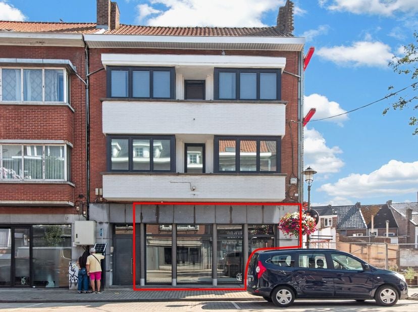 Bien professionnel à vendre
                    à 3700 Tongeren
