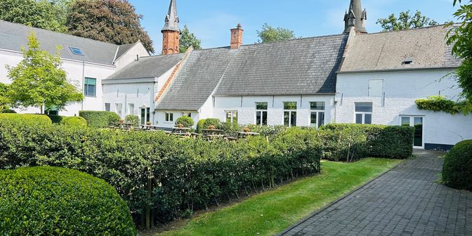 Bien professionnel à louer à Guldensporenpark 120, 9820 Merelbeke