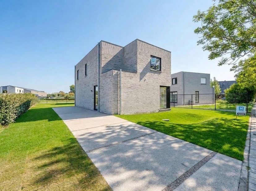 Huis te koop in Polderstraat 62 bus C,
                    8670 Oostduinkerke