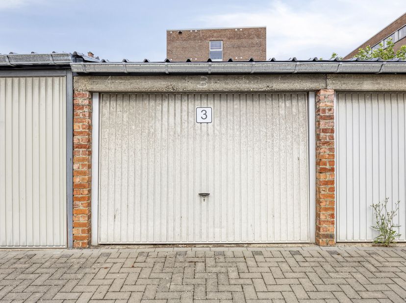 Garage à vendre
                    à 3000 Leuven