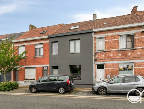                                         Maison à vendre à Deinze, € 425.000
