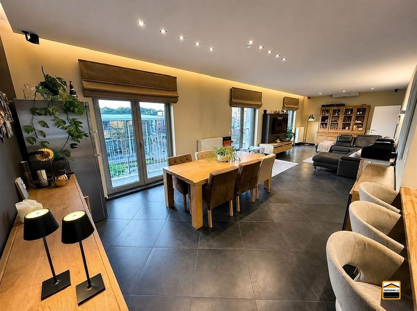 Uitzonderlijke penthouse op toplocatie in het centrum van Genk <br />
<br />
Bent u op zoek naar een uitzonderlijk appartement met standing, gelegen