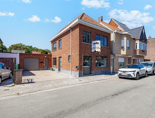                                         Woning te koop in Moerbeke-Waas, € 325.000
