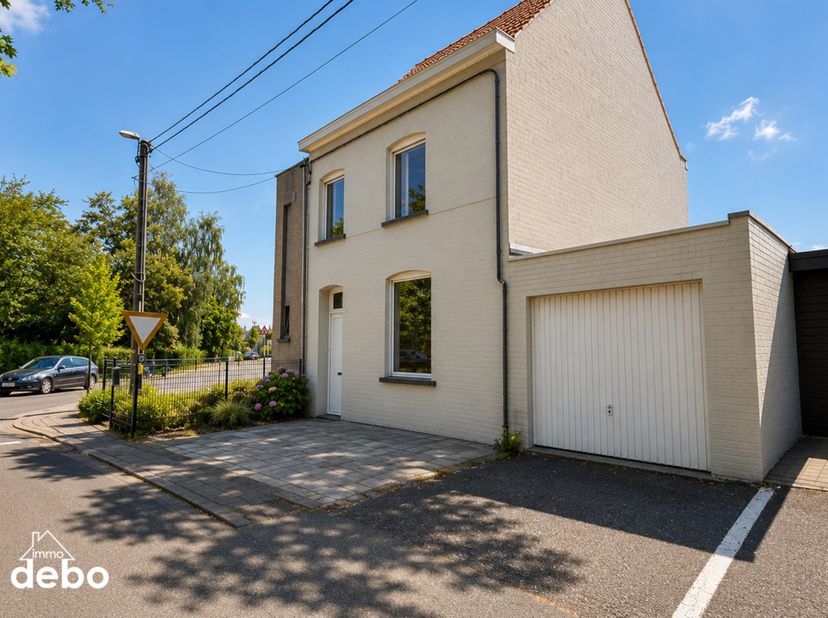 Huis te koop in ,
                    8580 Avelgem