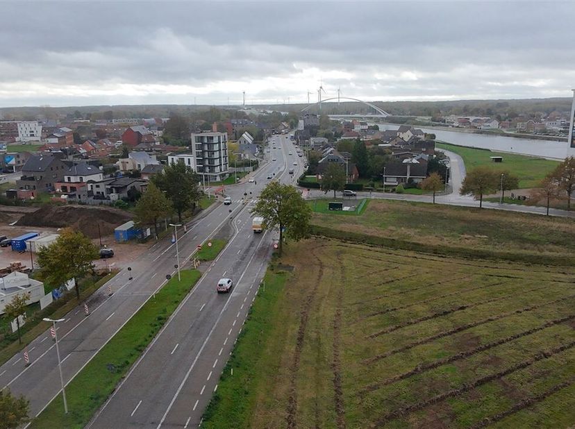 Bien professionnel à louer
                    à 3580 Beringen