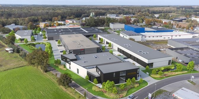 Bien professionnel à vendre à 3680 Maaseik