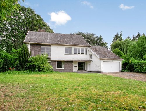                                        Villa à vendre à Roeselare, € 550.000
