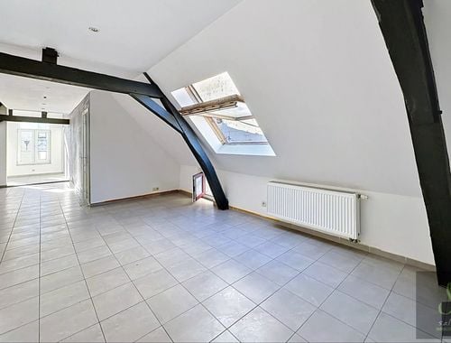                                         Appartement te huur in Binche, € 735
