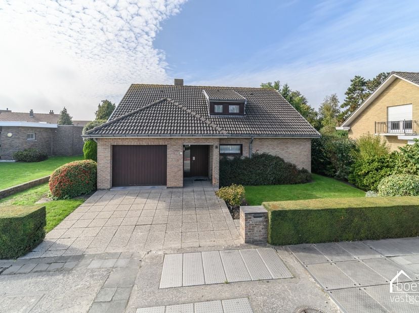 Huis te koop in Sint-Idesbaldusstraat 11,
                    8630 Veurne
