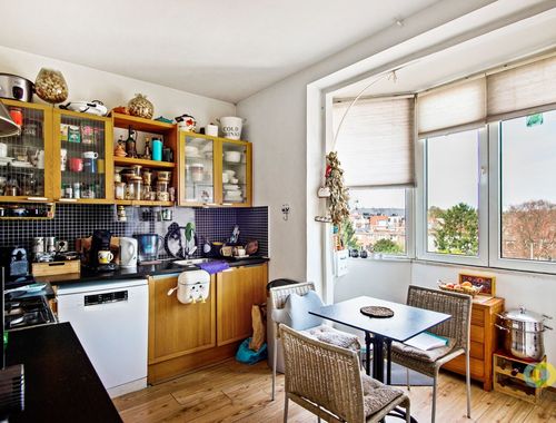                                         Appartement à vendre à Jette, € 229.000
