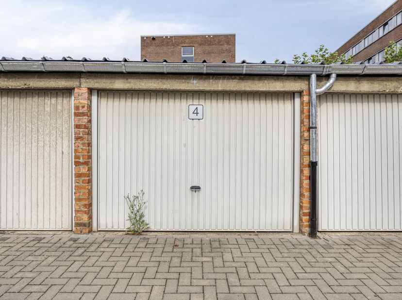 Garage à vendre
                    à 3000 Leuven