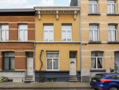                                         Maison unifamiliale à vendre à Antwerpen, € 349.000
