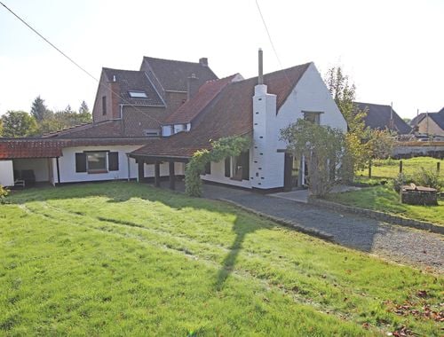                                         Hoeve te huur in Huldenberg, € 1.400
