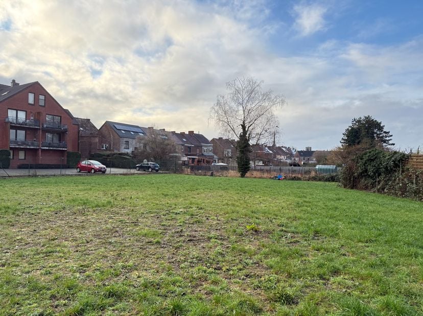Terrain à vendre à Rue du Centenaire 34,
                    7330 Saint-Ghislain