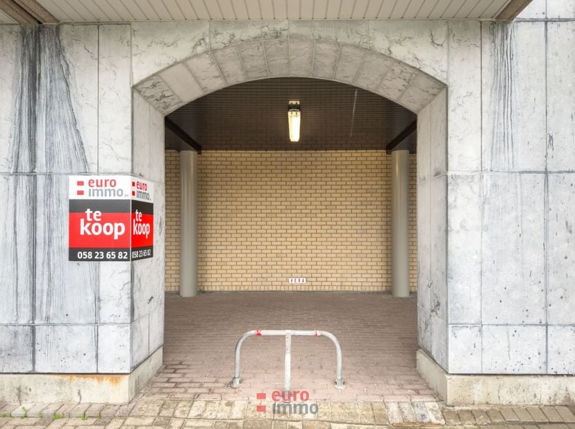 Vous êtes à la recherche d’un emplacement de parking idéalement situé ? Alors c’est votre chance.<br />
Au rez-de-chaussée de la résidence Panorama, v