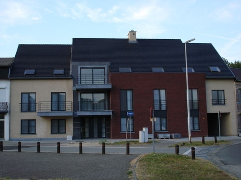 Appartement te huur in ,
                    3700 Nerem