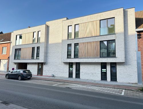                                         Appartement te koop in Sint-Eloois-Vijve, € 337.447
