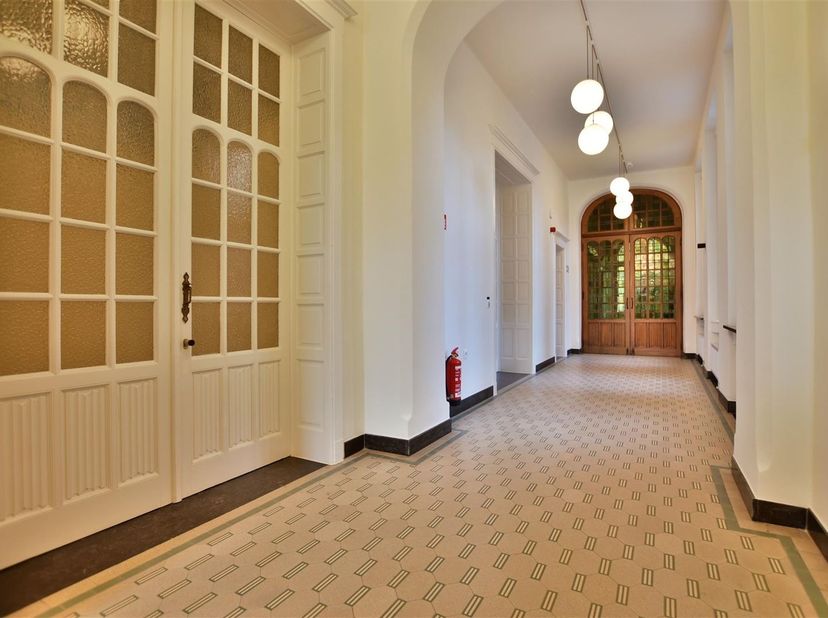 Prachtige assistentiewoning gelegen in het hartje van Dendermonde <br />
<br />
Deze assistentiewoning is gelegen In  het centrum van Dendermonde aa