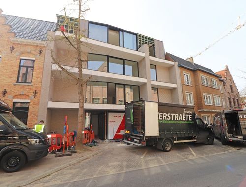                                         Handelszaak te huur in Torhout, € 1.500
