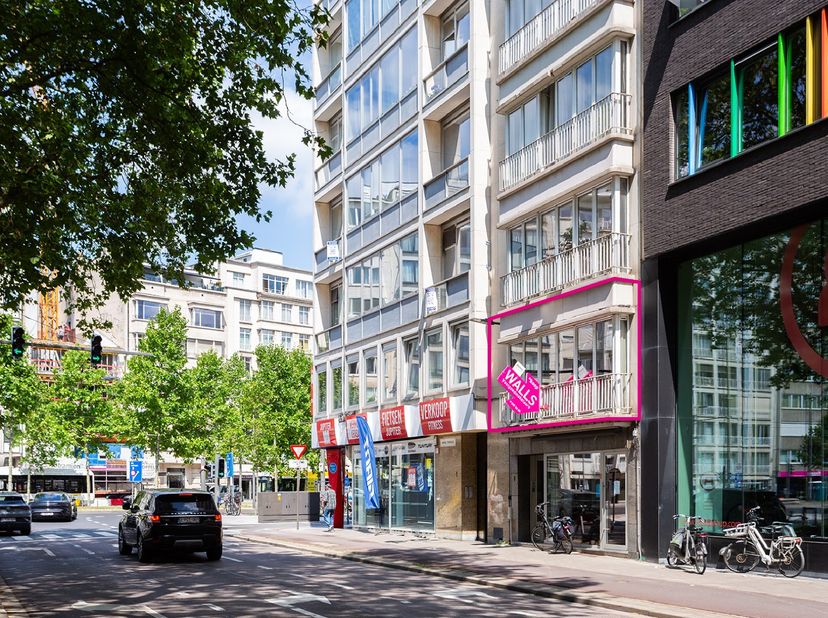 Appartement te koop in Maria Theresialei 5 bus 101,
                    2018 Antwerpen