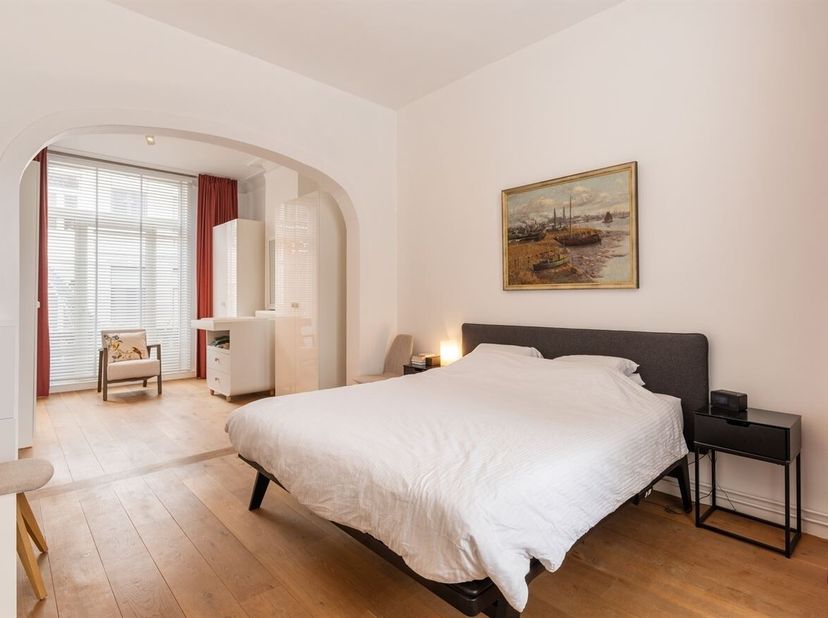 Maison de ville exclusive dans un emplacement de choix dans le Vijfhoek à vendre !<br />
Emplacement :<br />
Situé dans le quartier recherché de Vijfh