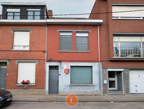                                         Maison à vendre à Menen, € 179.000
