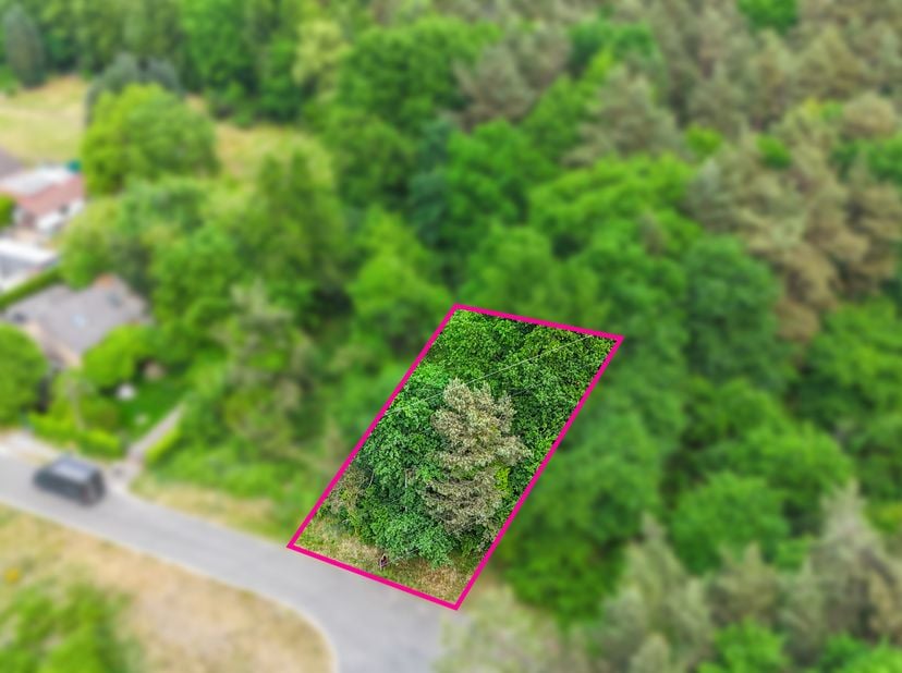 Terrain à vendre
                    à 3600 Genk