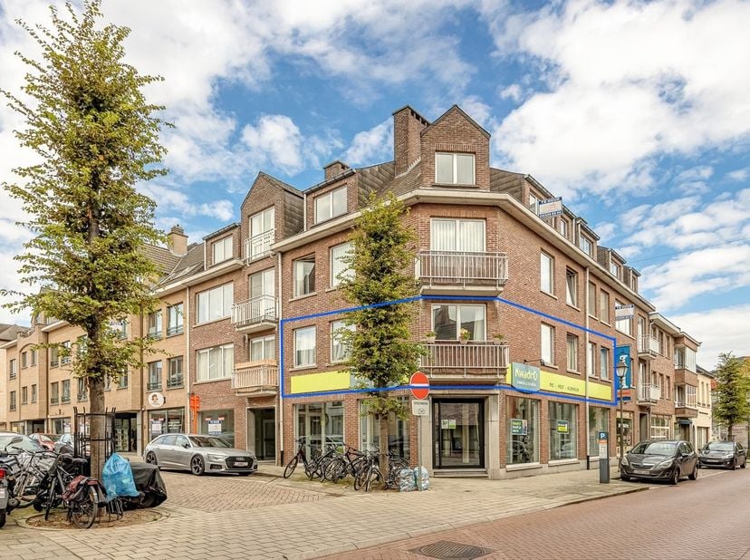 Appartement te koop in Kantstraat 2 bus 3,
                    2500 Lier