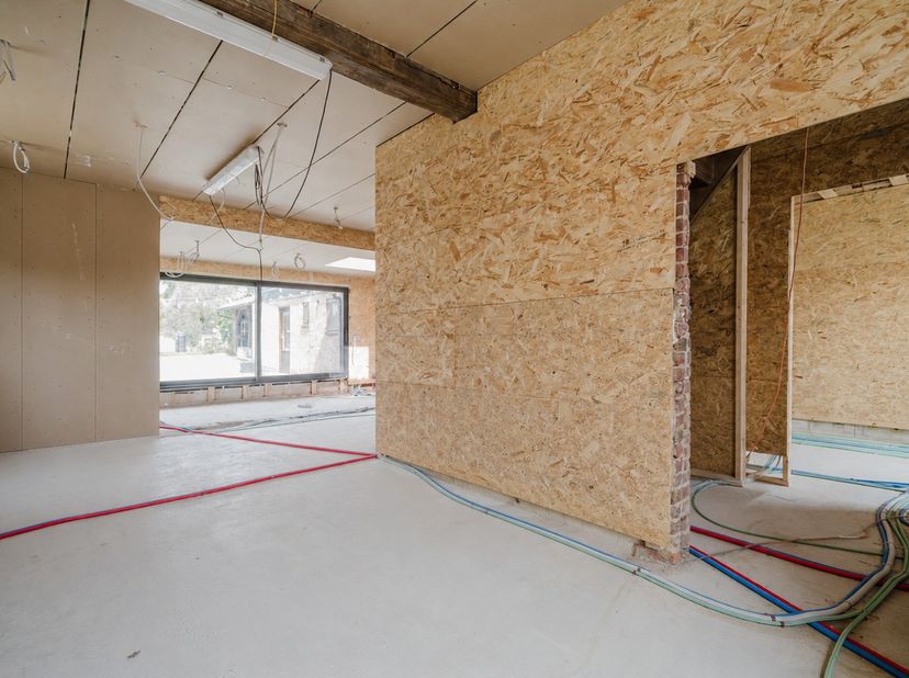 Sommige huizen hebben vanaf het eerste moment een bijzondere uitstraling. Dalestraat 75 in Sint-Denijs is zo'n woning, een plek waar een droom met vee