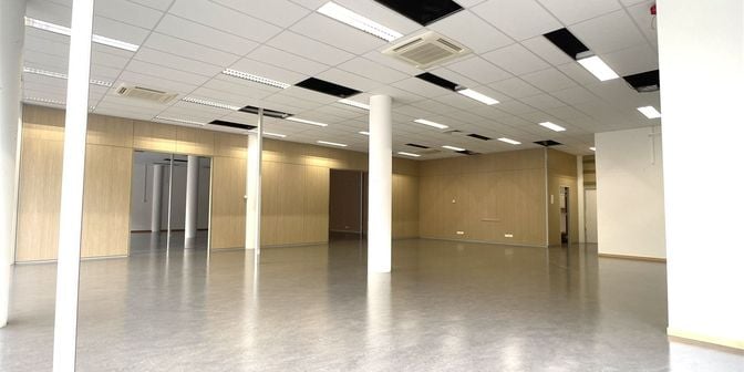 Bedrijfsvastgoed te huur in Rue Béribou 33 bus 1, 4800 Verviers