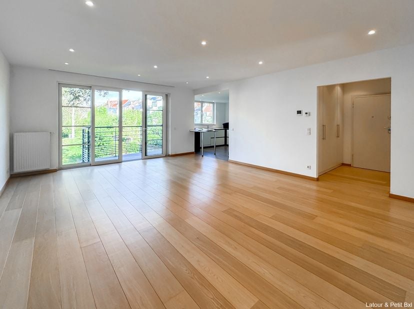 Appartement te huur in Rue Africaine 68,
                    1050 Elsene