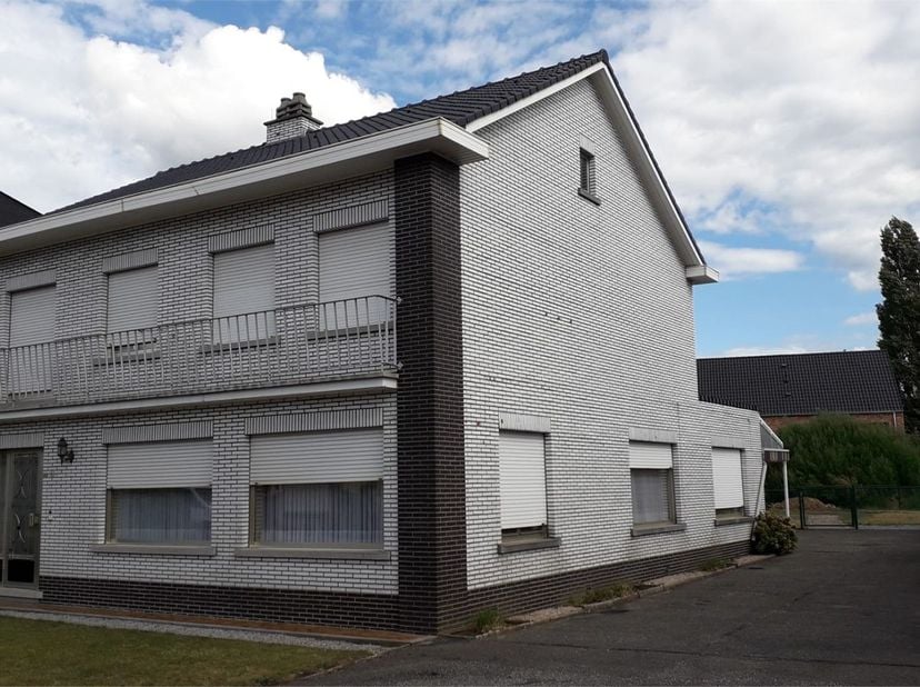 Maison à louer
                    à 2220 Hallaar