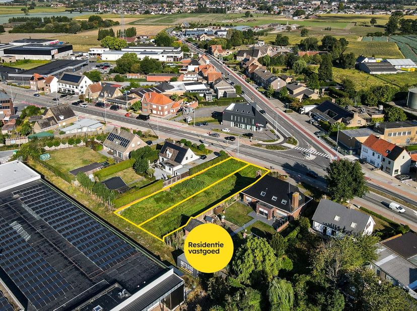 Dit mooi perceel bouwgrond van 568 m² is de perfecte locatie voor het bouwen van jouw droomwoning. Dit perceel voor half-open bebouwing biedt niet all