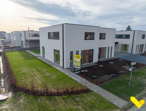                                         Maison unifamiliale à vendre à Vorst, € 399.000
