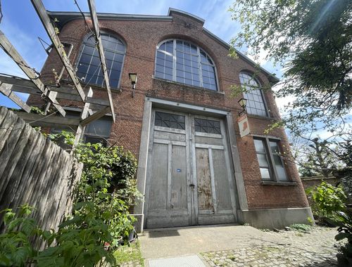                                         Gemengd gebruik te huur in Antwerpen, € 5.000
