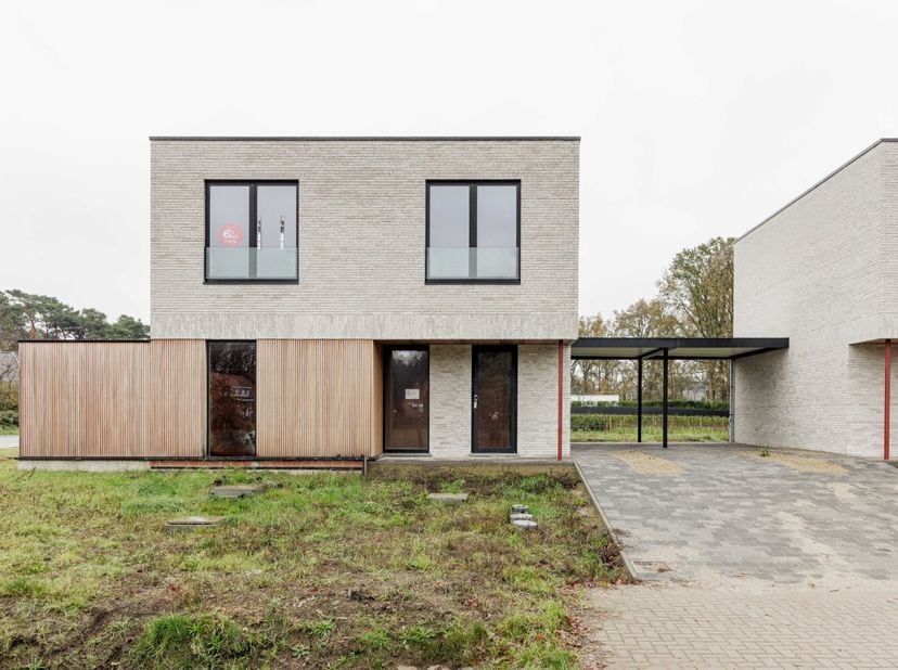 Huis te koop
                    in 2275 Lille