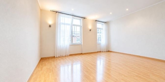 Appartement te koop in Place du 12e de Ligne 9 bus 1, 4040 Herstal