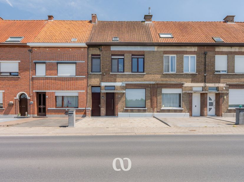 Maison à vendre à Aalststraat 205,
                    9700 Oudenaarde