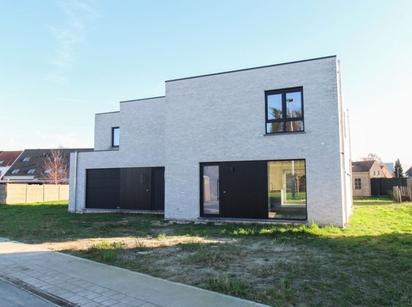 Project te koop in Boffonstraat 18,
                    8710 Wielsbeke